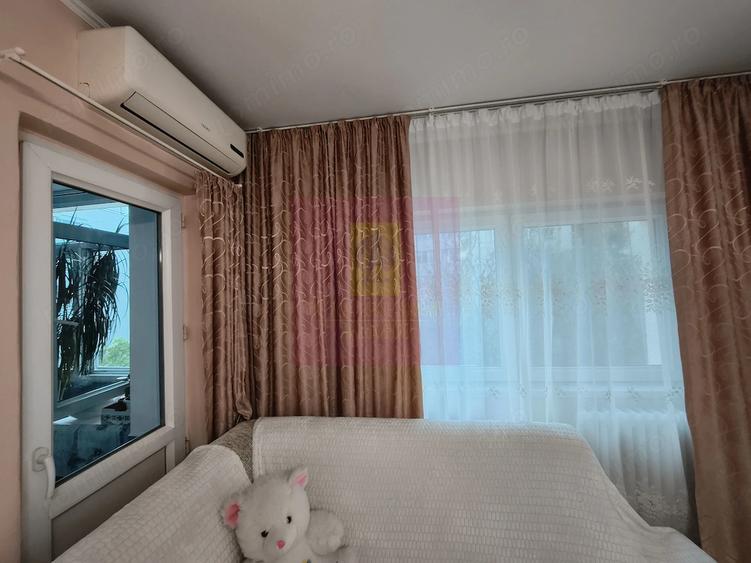Apartament cu 3 camere decomandat, mobilat în Colentina