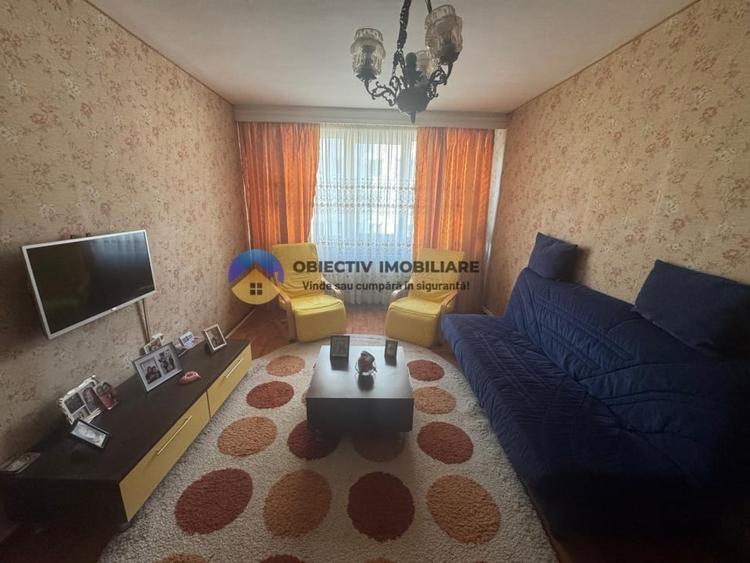 Apartament cu 2 camere semidecomandat, mobilat în Dărmănești