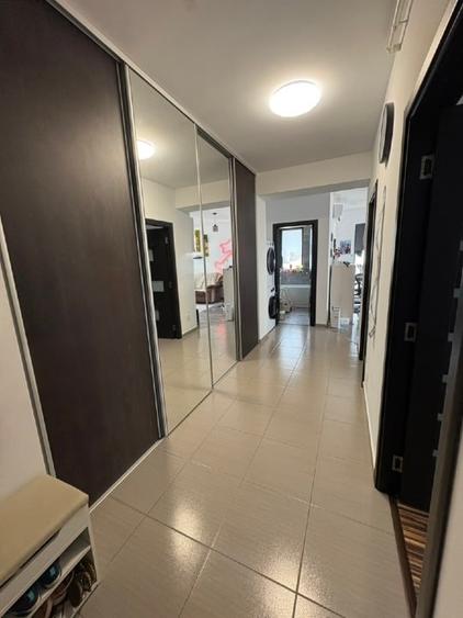 Apartament cu 3 camere decomandat, mobilat în Chiajna