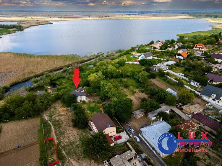 Casă cu 4 camere cu Teren 326 Mp în Somova
