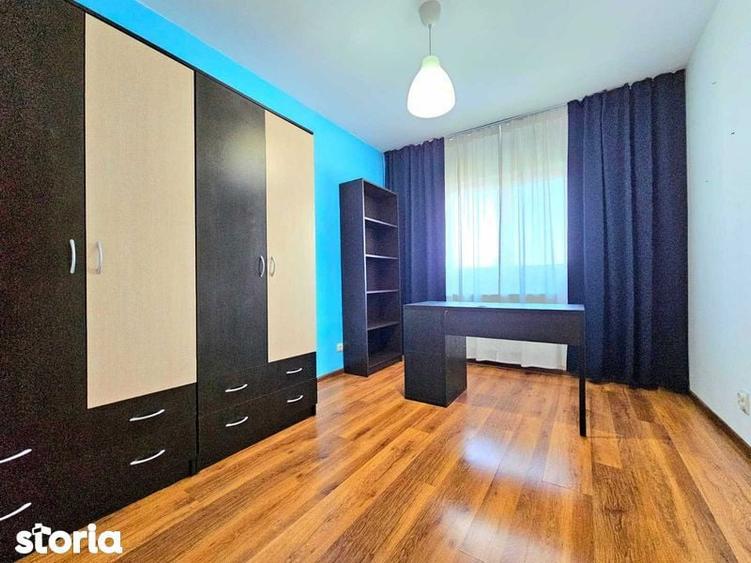 Apartament cu 3 camere decomandat în Tineretului