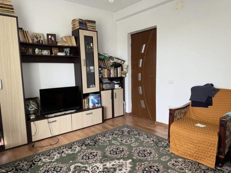 Casă cu 6 camere cu Teren 600 Mp în Copăcelu