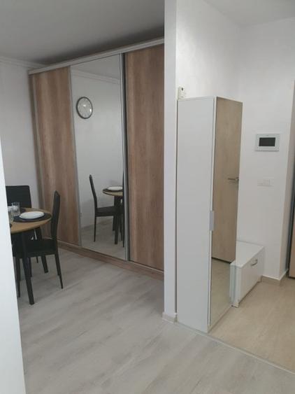 Apartament cu 2 camere semidecomandat, mobilat în Theodor Pallady