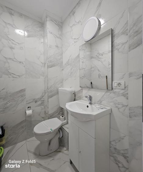 Apartament cu 3 camere decomandat în Iosia
