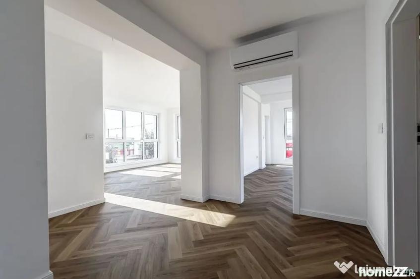 Spațiu comercial, de 366 mp, în Pârneava