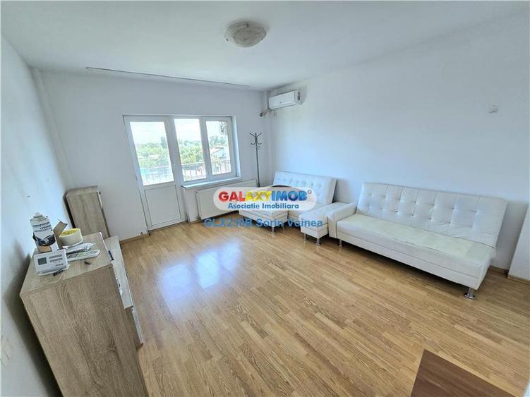 Apartament cu 3 camere decomandat, mobilat în Titan