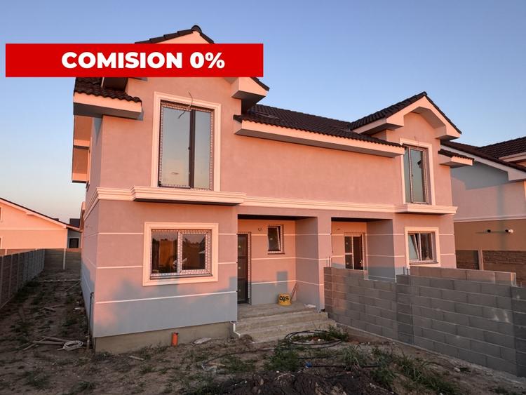 Duplex cu 4 camere cu Canalizare în Moșnița Nouă
