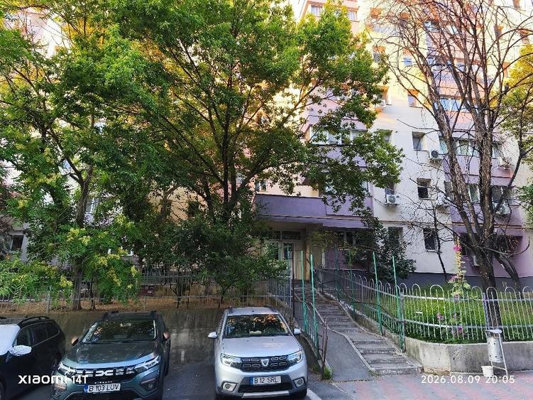 Garsonieră decomandată în Dristor