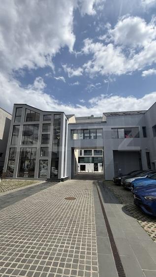 Spațiu comercial, de 230 mp, în Mărăști