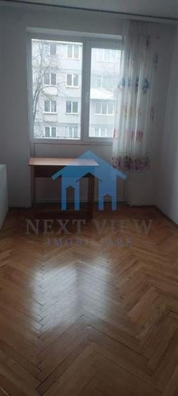 Apartament cu 3 camere semidecomandat în Gheorgheni