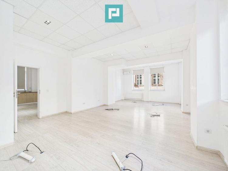 Birou, de 182 mp, în Ultracentral