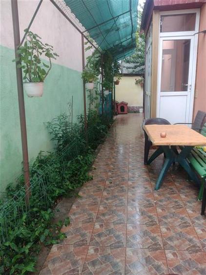 Casă cu 6 camere cu Teren 250 Mp în Colentina