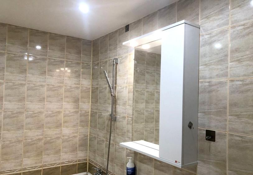 Apartament cu 3 camere decomandat în Faleza Nord