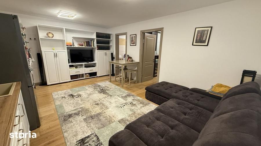 Apartament cu 3 camere în Între Lacuri