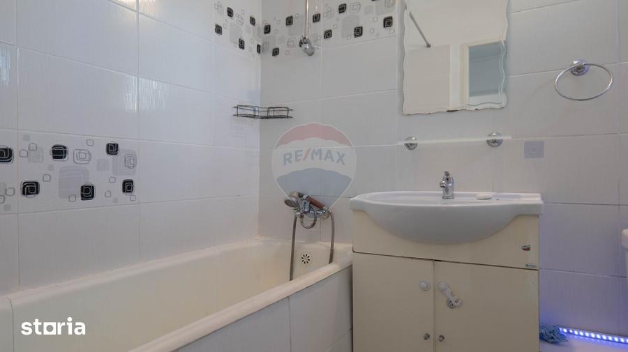 Apartament cu 2 camere semidecomandat în Pantelimon