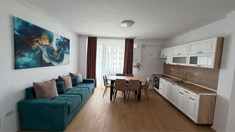 Apartament cu 3 camere decomandat în Exterior Vest