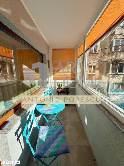 Apartament cu 3 camere decomandat, mobilat în Central