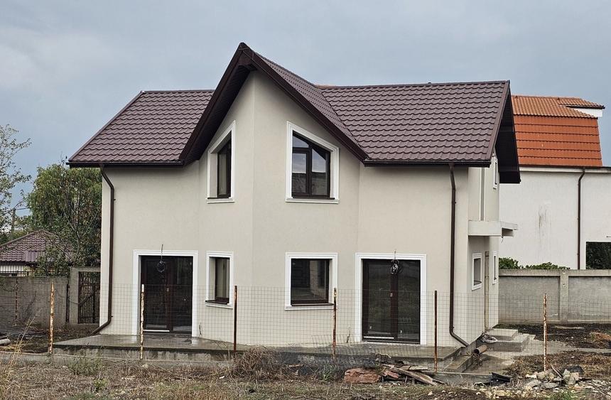 Casă cu 3 camere în Central