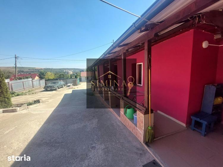 Casă cu 5 camere cu Teren 950 Mp în Central