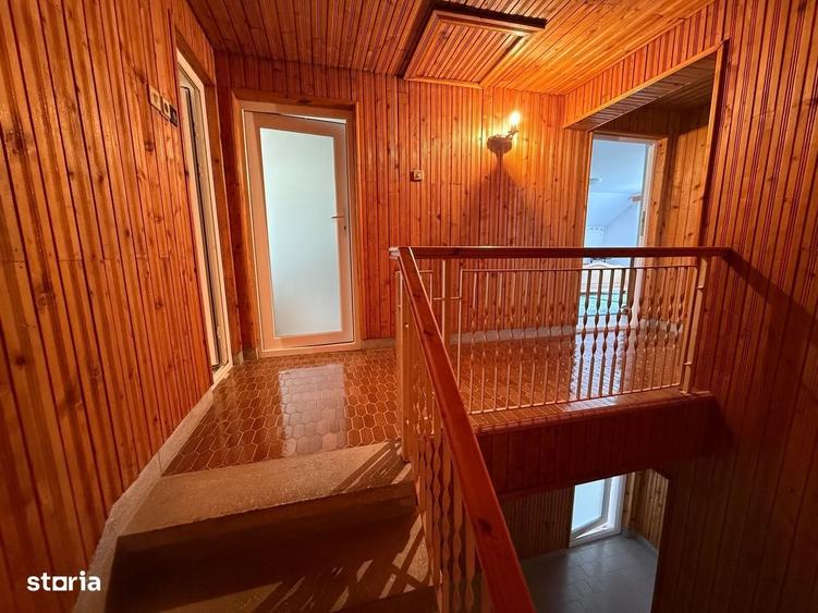 Casă cu 4 camere în Breaza de Jos