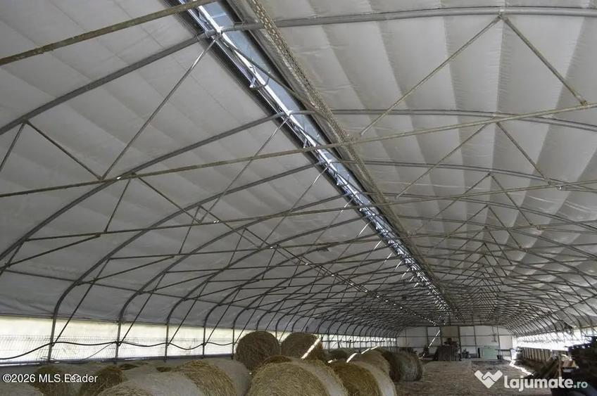 Spațiu comercial, de 1,887 mp, în Bogați