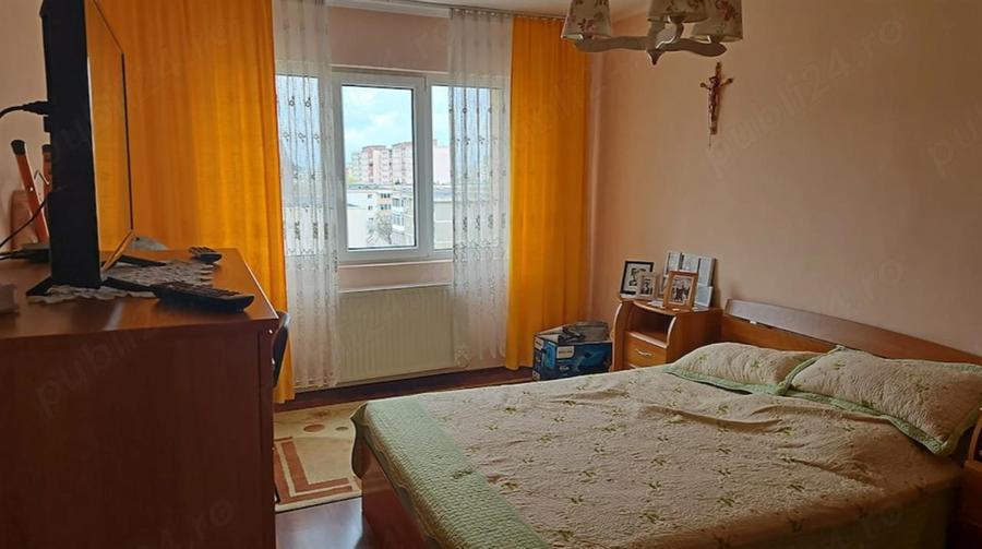 Apartament cu 2 camere decomandat în Astra