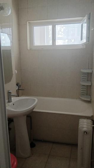 Apartament cu 2 camere decomandat în Alexandru cel Bun