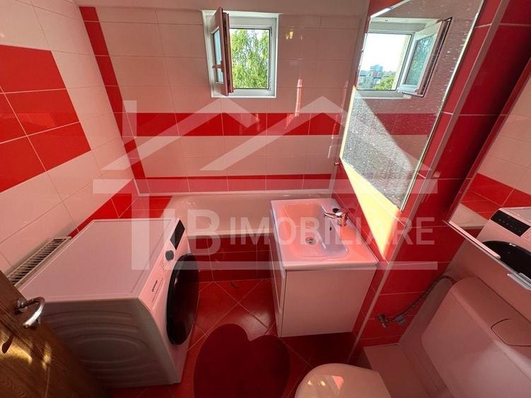 Apartament cu 3 camere decomandat, mobilat în Pandurilor