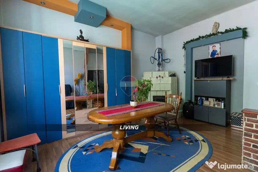 Casă cu 3 camere cu Teren 361 Mp în Central
