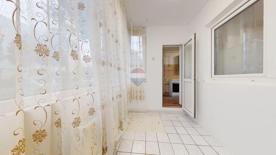 Apartament cu 2 camere decomandat, mobilat în Bartolomeu