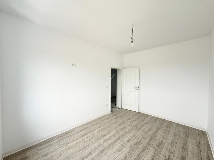 Apartament cu 2 camere decomandat în Giroc