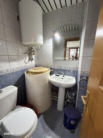 Apartament cu 3 camere decomandat în Ștefan cel Mare