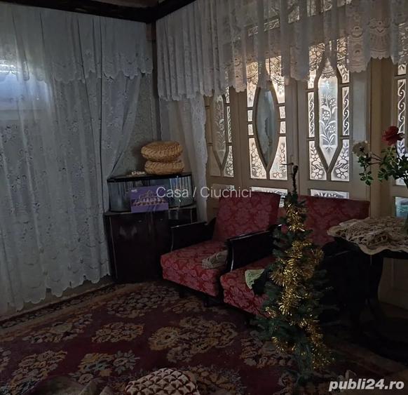 De vanzare casa in loc Ciuchici