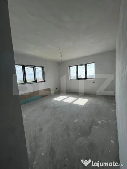 Casă cu 4 camere cu Teren 800 Mp în Central