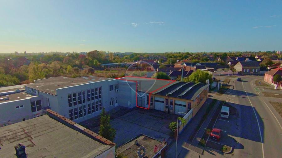 Spațiu industrial, de 479 mp, în Central