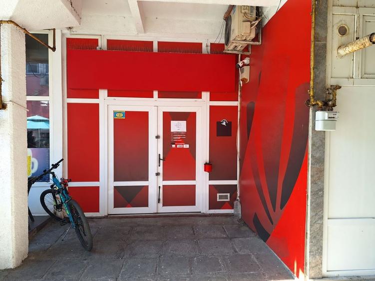 Spațiu comercial, de 42.599998474121 mp, în Mănăștur