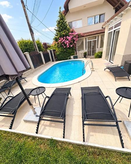 Casă individuală cu 5 camere cu Canalizare în Hințești