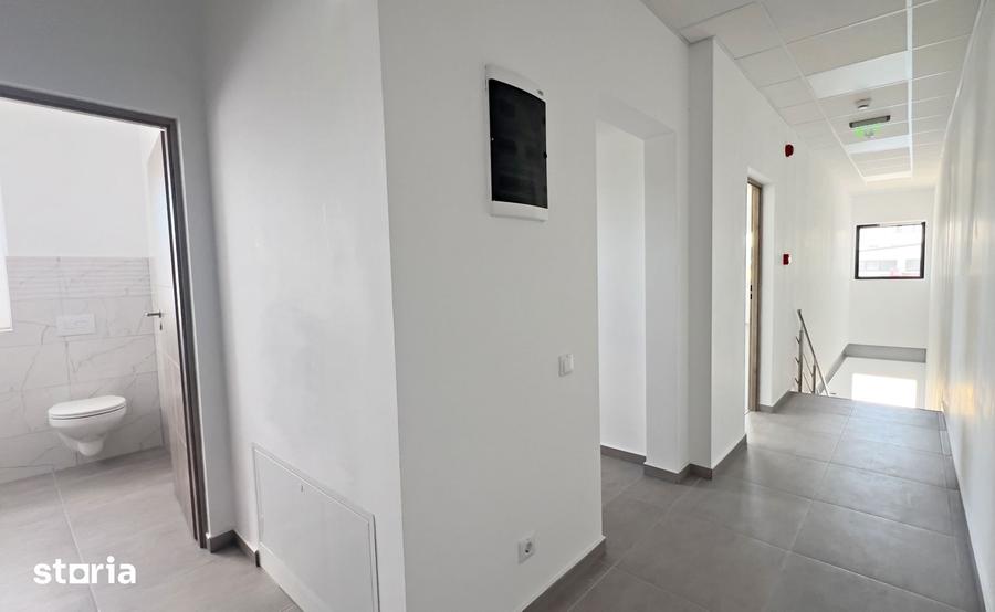 Spațiu comercial, de 586 mp, în Vest