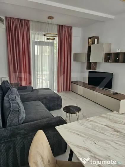 Casă cu 4 camere cu Teren 345 Mp în Valea Adâncă