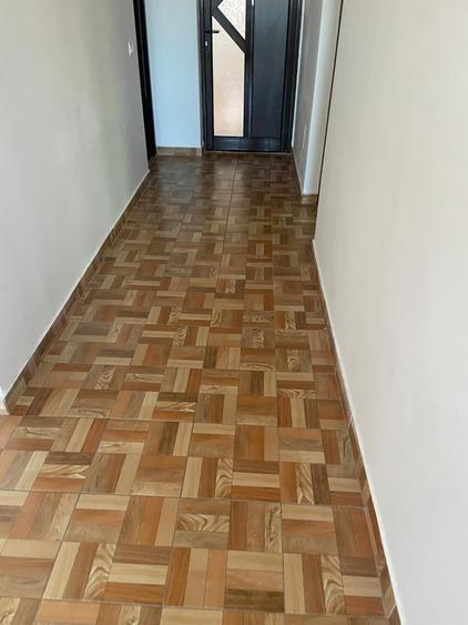Casă individuală cu 5 camere cu Teren 100 Mp în Valea Adâncă
