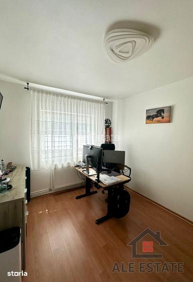 Ap. 4 camere decomandat, Etaj 3, Loc de parcare | Parcul Teilor Turda