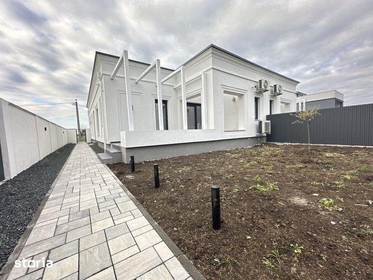 Casă cu 4 camere cu Teren 402 Mp în Ghiroda