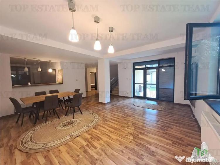 Casă cu 7 camere cu Teren 505 Mp în Corbeanca