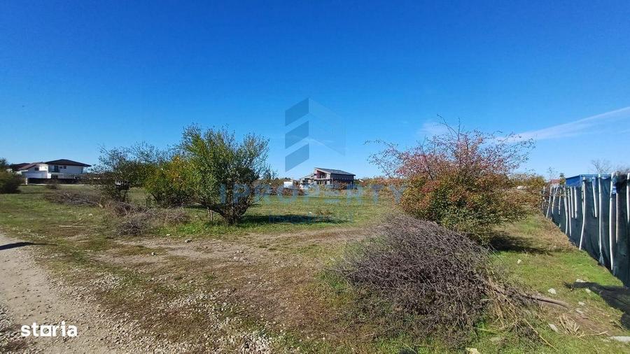 Teren de 937 mp, în Corbeanca