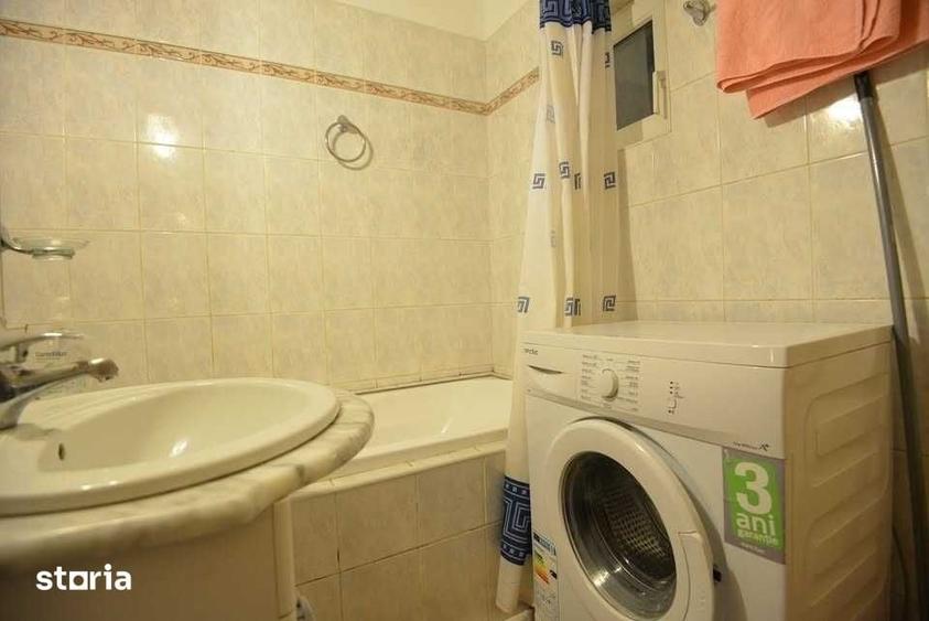 Apartament cu 2 camere decomandat în Complex Studențesc