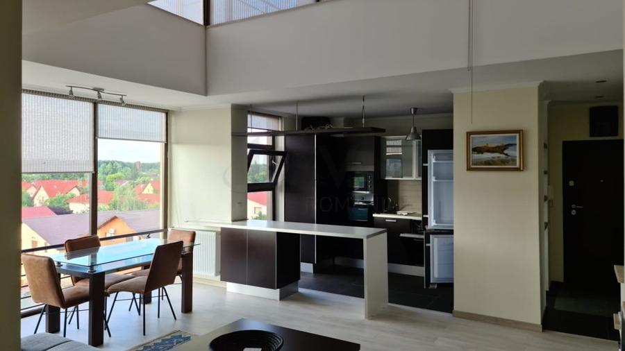 Apartament cu 4 camere semidecomandat, mobilat în Pipera