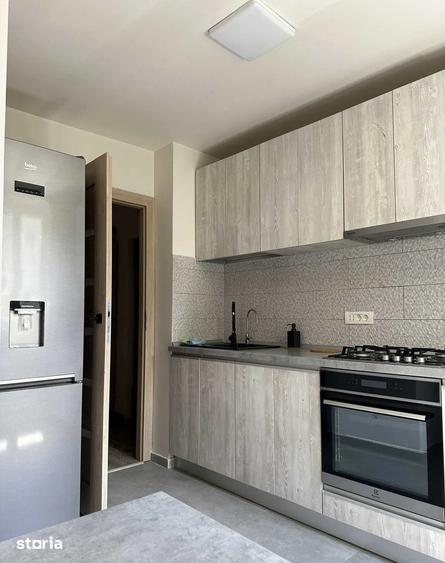 Apartament cu 3 camere decomandat în Militari