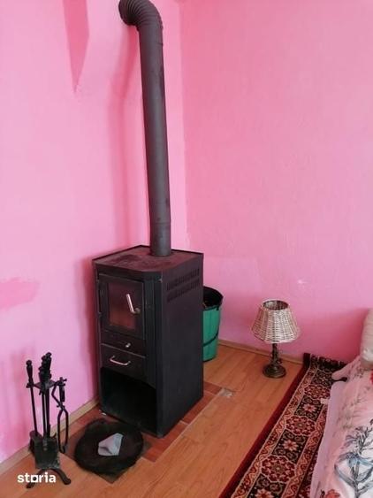 Casă cu 1 camere cu Teren 868 Mp în Arpașu de Jos