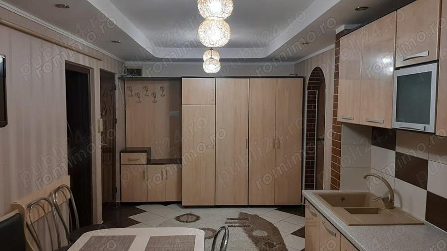 Apartament cu 2 camere decomandat în Astra