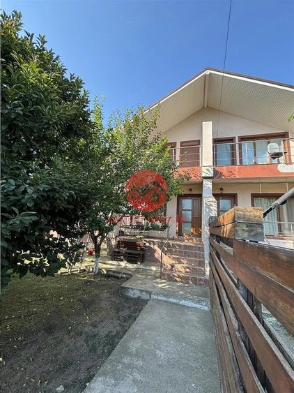Casă cu Teren 361 Mp în Valu lui Traian